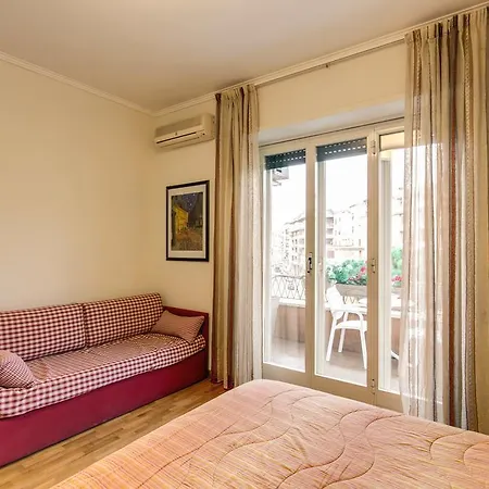 Aletheia Apartament